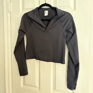 Black pullover jacket women’s size medium